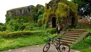 Forts in And Near Mumbai