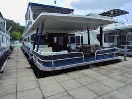 There are several other water sports including swimming, water skiing, boating, and deep water skin diving just to mention a few. Houseboat For Sale 1999 Jamestowner 16 X 80 132 500 Sulphur Creek Marina On Dale Hollow Lake In Burkesville Kentucky House Boat Lake Kentucky