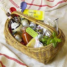 The Ultimate Guide To Holiday Food Gift Basket Ideas Holiday Food Gift Baskets Italian Gift Baskets Food Gifts