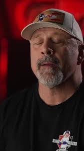 Eric Holtz's Instagram, Twitter & Facebook