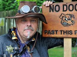 Steampunk celebration draws crowds to pub near Grantham for Foxfest 2