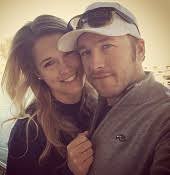 Bode Miller accidentally mangles his wife Morgan's eye with a golf ball  (Picture)