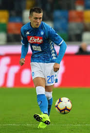 This scout report is a tactical analysis of piotr zieliński for the season 2019/20. Piotr Zielinski Photostream Napoli Football Sports