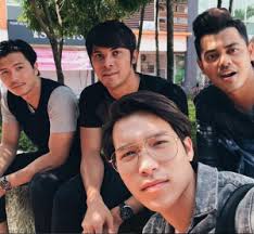 For the uninitiated, mbc's the 1st shop of coffee prince revolves around the love life and dreams of 4 young people who meet and work together at a cafe. Sean Lee Nak Kahwin Muda Kenali 4 Perkara Mengenai Pelakon My Coffee Prince Ini Media Hiburan