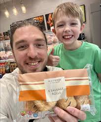 Sausage Rolls in Abu Dhabi? Yessss maaaaaate 🤣