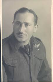 🌺 At the 11th hour of the 11th day of the 11th month, we remember the  veterans who fought for Canada during a moment of silence throughout the  Commonwealth. When our Saba,