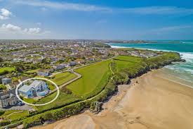 510 newquay cornwall stock video clips in 4k and hd for creative projects. Cornwall S Finest Beachside Coastal Home Is For Sale Properties In Newquay