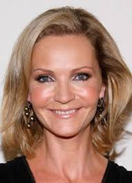 冷暖天涯_购票_剧情介绍_演职人员_图集-猫眼电影