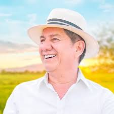 Yalena Avilés (@Yalenita26)