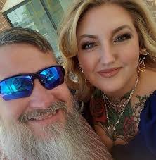 Does anybody have a little dog with a blue shock collar in Boody, Illinois?