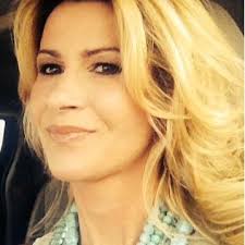 Laura Ralph Design (@LauraLRalph)