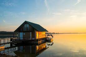 Lakemurrayresort@travelok.com all lodge reservations should be made online at the travelok website. Lake Murray Floating Cabins