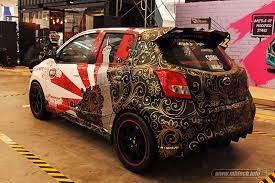 Alasan mengapa harus wisata jogja. Datsun Go Tugu Jogja Mbtech