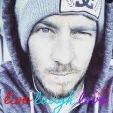 Listen to playlists featuring Agua que Cae del Cielo (Lluvia) (En Vivo  desde Puerto Rico) [feat. Willie Rosario] by Gilberto Santa Rosa online for  free