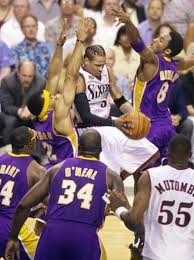 Joel embiid finishes with 28 points and 11 rebounds as the sixers defeat the lakers on the road. Kobe S Battles With Sixers Allen Iverson Were As Legendary As The Two Players