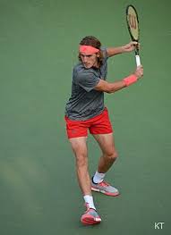 Momentum completely swung, though, and suddenly, from previously being a picture of calm, tsitsipas looked understandably stressed. Stefanos Tsitsipas Wikipedia La Enciclopedia Libre