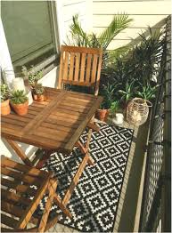 72 Cosy Simple Renting Paar Wohnung Dekorieren Ideen Appartemen In 2020 Kleines Balkon Dekor Kleine Balkonmobel Ikea Terrasse