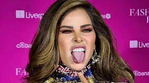 Find top songs and albums by gloria trevi including todos me miran, no querías lastimarme and more. Gloria Trevi Impacta A Las Redes Con Nuevo Look Gluc Mx