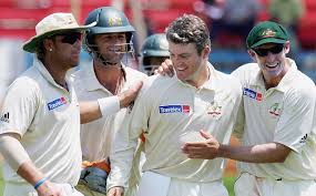 Stuart macgill plays for the australian national cricket team in odi/t20/test format. Yw9zj2udgvd7tm