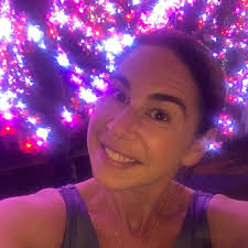 Yvonne DeLeon, Independent Mary Kay Beauty Consultant