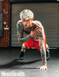 Tickets heute reduziert, sichern sie ihre sitzplätze, deutschland tickets 2021 Machine Gun Kelly Shows Off Push Ups Muscles In New Men S Health Hollywood Life