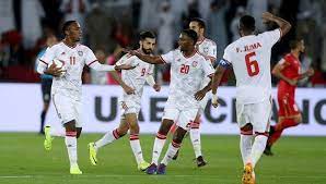 حسم المنتخب الإماراتي تأهله لدور الستة عشر من كأس آسيا، بالتعادل في الجولة الثالثة من دور المجموعات أمام نظيره التايلاندي بهدف لكل فريق. Ù†ØªÙŠØ¬Ø© Ù…Ø¨Ø§Ø±Ø§Ø© Ø§Ù„Ø§Ù…Ø§Ø±Ø§Øª ÙˆØªØ§ÙŠÙ„Ø§Ù†Ø¯ Ø§Ù„ÙŠÙˆÙ… ØªØµÙÙŠØ§Øª ÙƒØ§Ø³ Ø§Ù„Ø¹Ø§Ù„Ù… 2022 Ù…Ø¬Ù„Ø© ØªØ§ÙŠÙ… Ù†ÙŠÙˆØ² 24