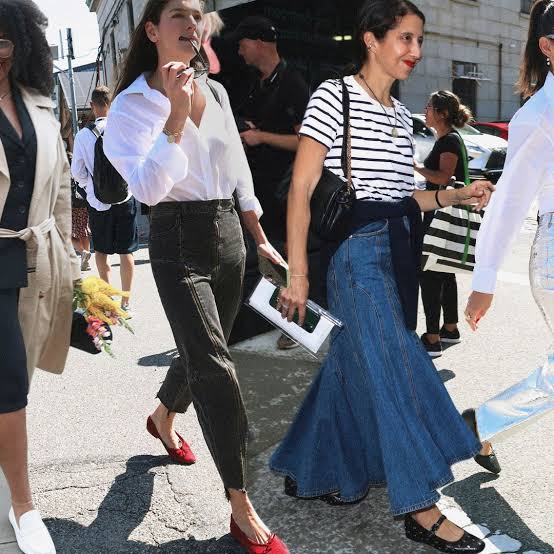 10 Chic Ways to Style Flats for Fall, According to the Street Style Scene | Vogue