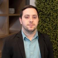 40+ perfiles de «Alan Vélez»