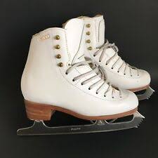 ccm finesse leather ice figure skates womens size 9 for