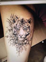 Pin By Jenny Lenh On Tattoo Spine Tattoos For Women Spine Tattoos Tiger Tattoo