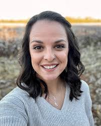 Ambria Clark's Instagram, Twitter & Facebook