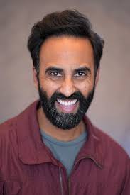 The Secret Millionaire (TV Series 2006–2012)