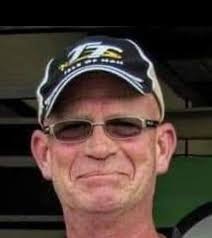 Does anybody remember Roy Bracey? A lovely man that worked out of Feeder  Road I think, lost his life in an accident