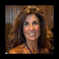 Mary Sullenberger's Instagram, Twitter & Facebook