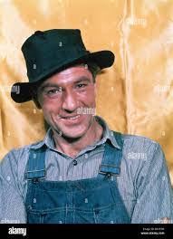 Jose Cooper's Instagram, Twitter & Facebook