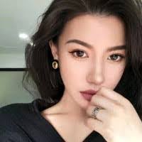 Ming Kim's Instagram, Twitter & Facebook