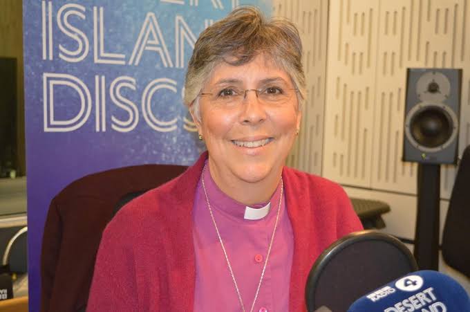 Nigel Farage's asylum plan 'betrays Britain's proud history' says senior Bishop – Anglican Ink © 2026