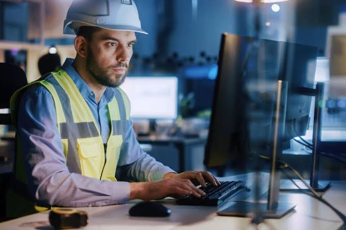 Online Safety Training – What You Need to Know | Advanced CT