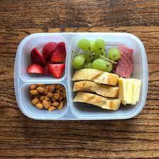 Charcuterie board @easylunchboxes style!! // Honey roasted peanuts + grapes  + salami + medium white cheddar + min… | Healthy snacks, Lunch snacks, Healthy  meal prep