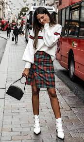 What To Wear With A Plaid Skirt Boots Bag Sweater Outfit Inspiration Fall How To Wear What To Wear