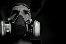Ffp2 & ffp3 face masks are european classes of respirators, tested on the direction of inspiration (outside to inside) and take into account leakage to the face and filtration efficiency. Ffp Klassen Bei Atemschutzmasken