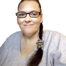 Virginia Aiello's Instagram, Twitter & Facebook