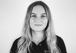 Skip Chicks Archives