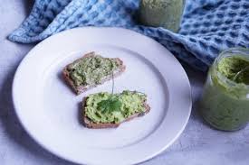 Uber 20 Ideen Fur Brotaufstrich Fur Babys Plus Rezept Fur Erbsenhummus Rezept Brotaufstrich Gemuse Aufstrich Rezepte