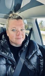 Maggie Desch's Instagram, Twitter & Facebook