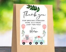 Printable Drive By Bridal Shower Favor Tag Sticker Round Etsy In 2020 Baby Shower Party Favors Personalized Baby Shower Favors Baby Shower Favors