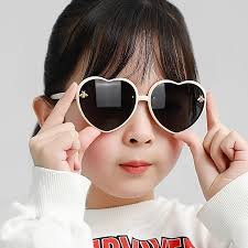 Fashion Heart Shape Love Sunglasses Children Cute Cartoon Little Bee Sun  Glasses Frame Girls Boys Baby Rimless UV400 Eyewear