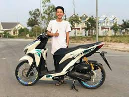 Hoàng Tú Vlogs - Vario xinh xinh ♥ | Facebook