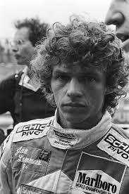 File:Eerste trainingsdag Grand Prix van Zandvoort , Formule Jan Lammers ,  kop, Bestanddeelnr 932-2314.jpg