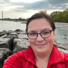 I have over 20 wins in Quad why can't I get a team with mics tho ???